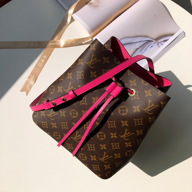 Luxurious Totes - Latest - 9734