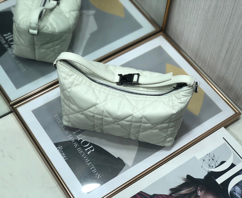 Luxurious Totes - Latest - 6444