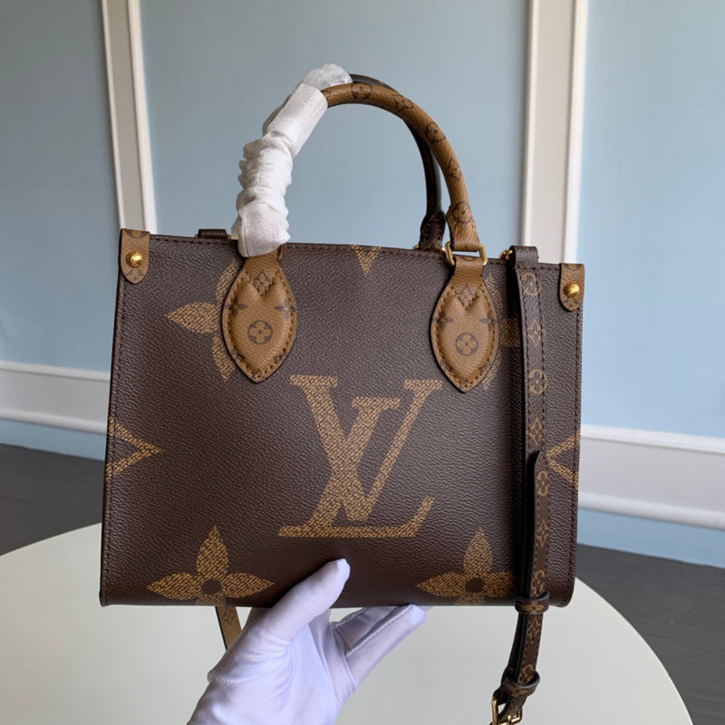 LOV - Luxurious Totes - 2431
