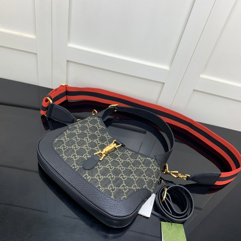 GUI - Luxurious Totes - 1117