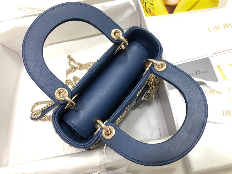 Luxurious Totes - Latest - 6210