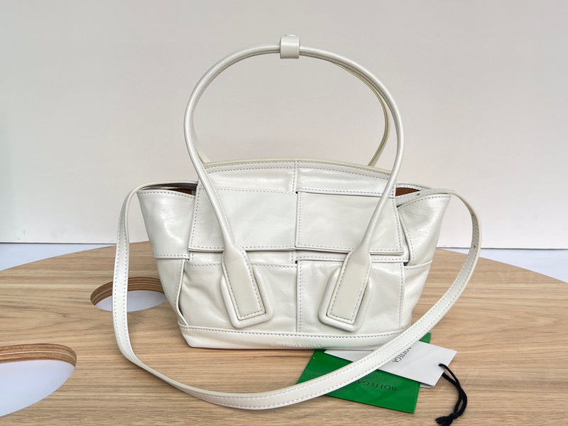 Luxurious-Totes - BV Bags - 2675