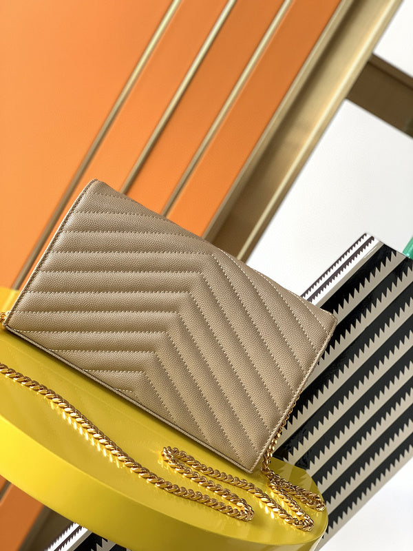 Luxurious Totes - Latest - 8900
