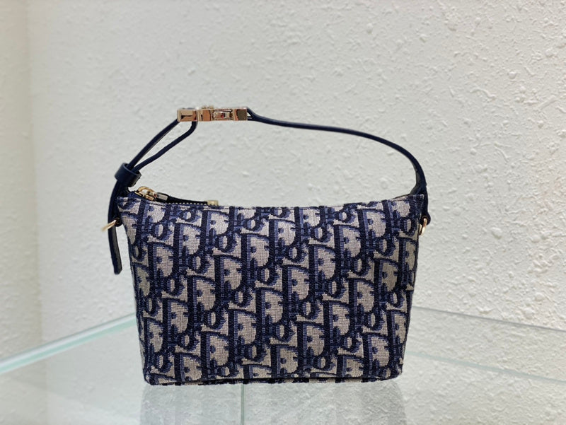 Luxurious Totes - Latest - 6411