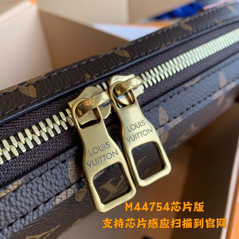 Luxurious Totes - Latest - 3554