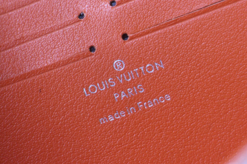 Luxurious Totes - Latest - 881