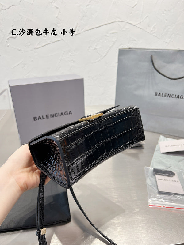 Luxurious Totes - BGA2 Bags - 104