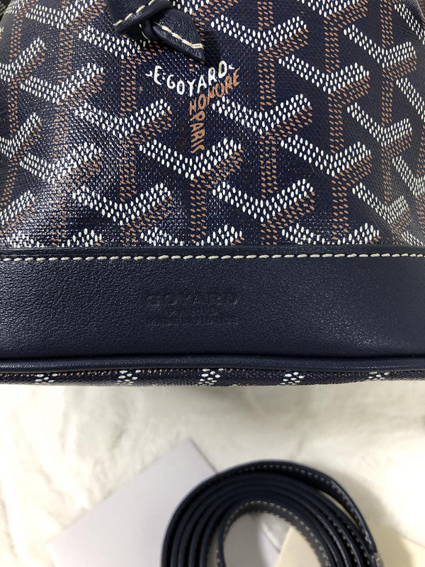 Lux-Totes - GOD Bags - 174