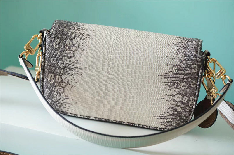 Lux-Totes - LOV Bags - 890