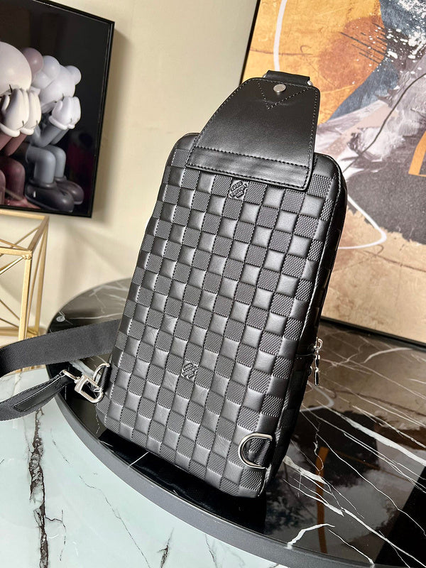 LOV - Luxurious Totes - 1209