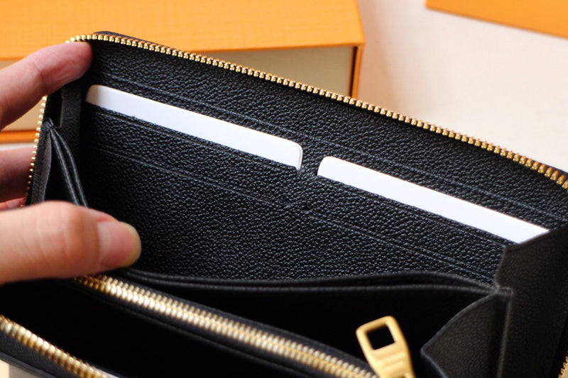 Luxurious Totes - Latest - 853