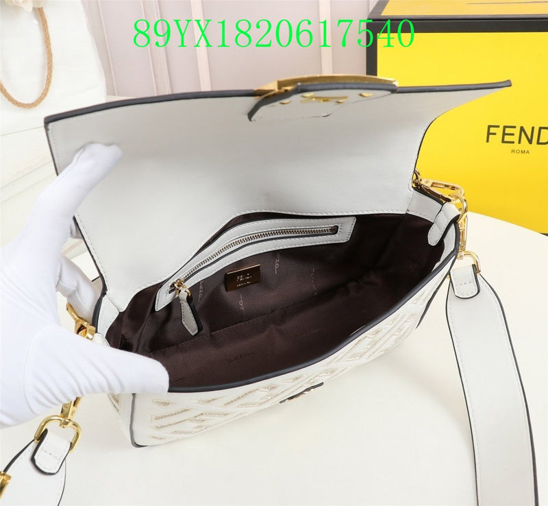 GC - Shoulder - 2994