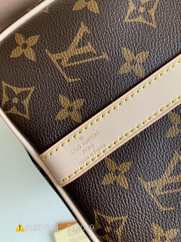 Luxurious Totes - Latest - 9703