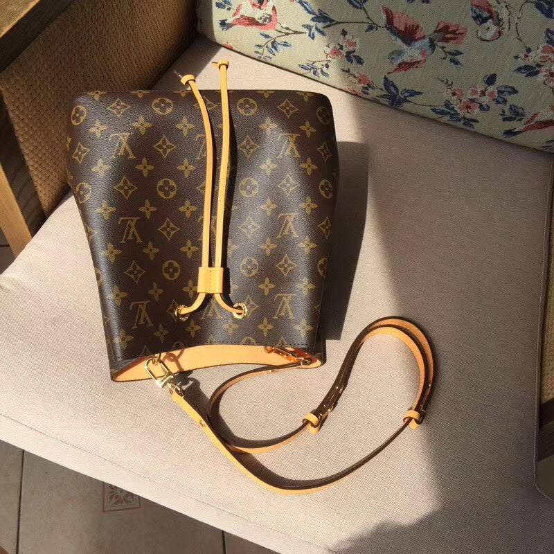 LOV - Luxurious Totes - 2766