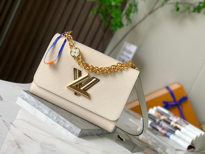 LOV - Luxurious Totes - 1505