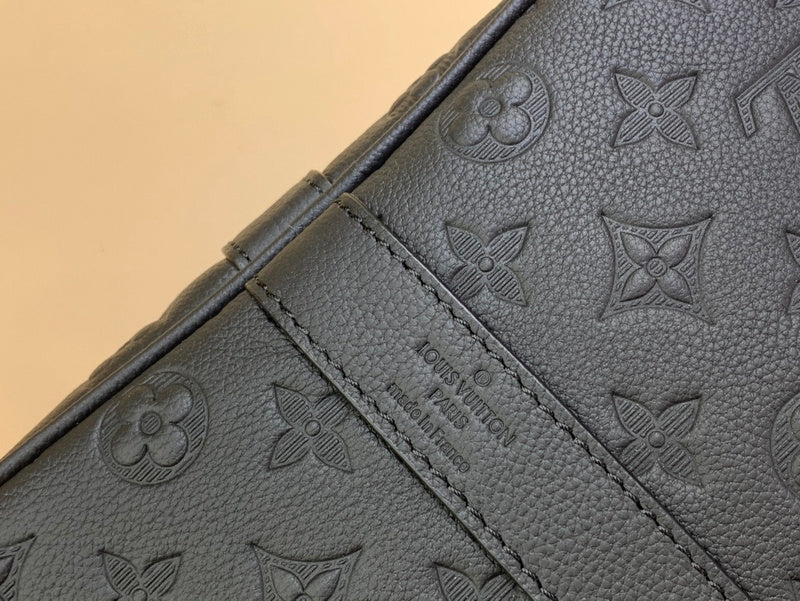 LOV - Luxurious Totes - 165