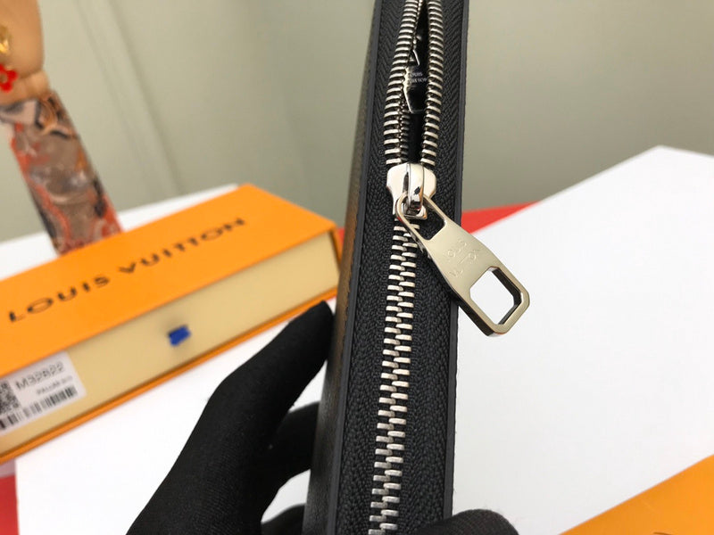 Luxurious Totes - Latest - 707