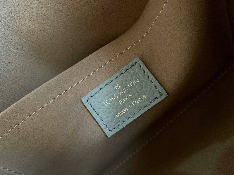 Luxurious Totes - Latest - 2176