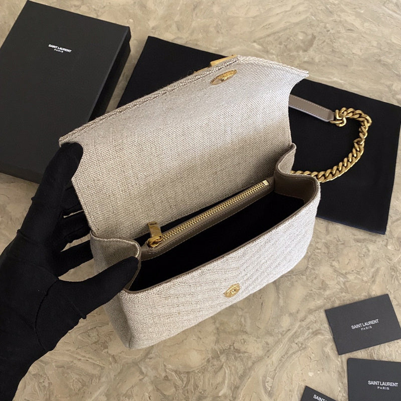 Luxurious Totes - Latest - 8840