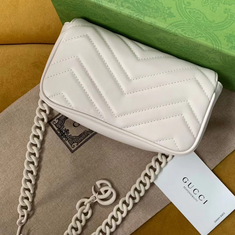 GUI - Luxurious Totes - 940