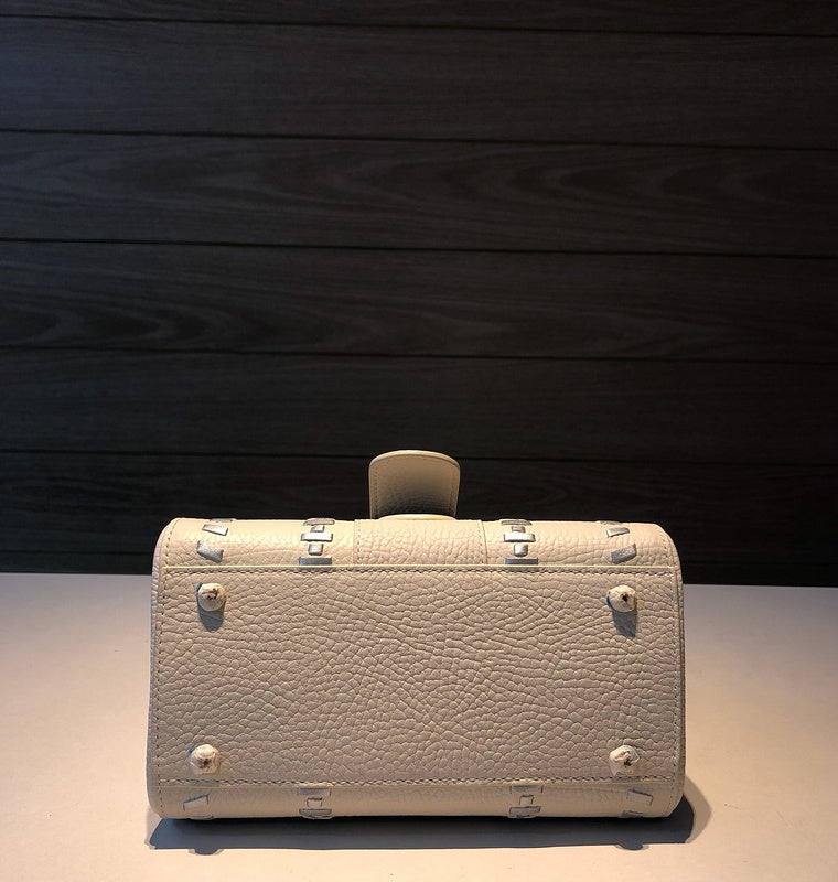 Luxurious Totes - Latest - 6021