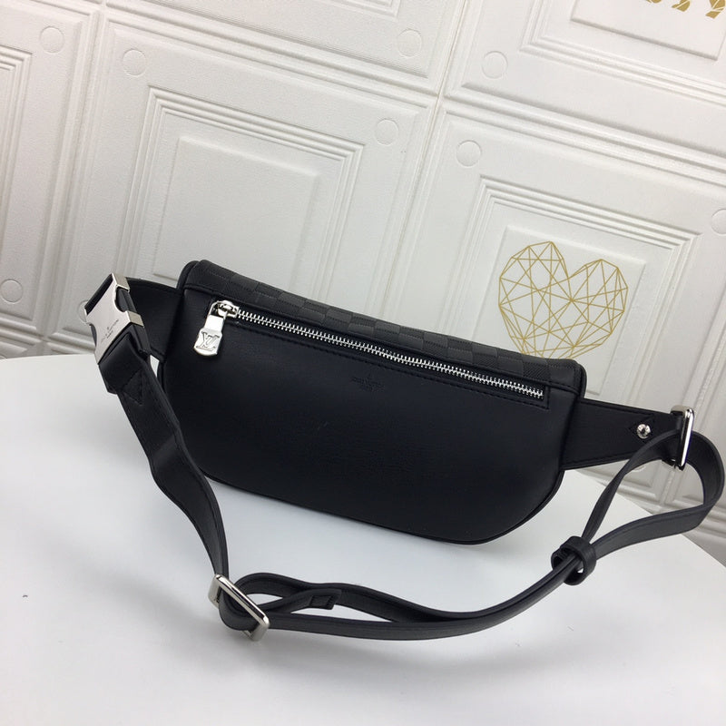 LOV - Luxurious Totes - 2367