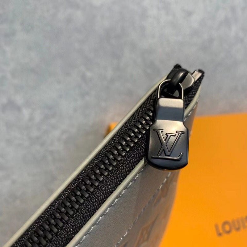 LOV - Luxurious Totes - 1543