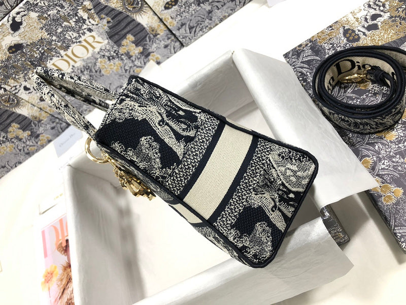 Luxurious Totes - Latest - 6512