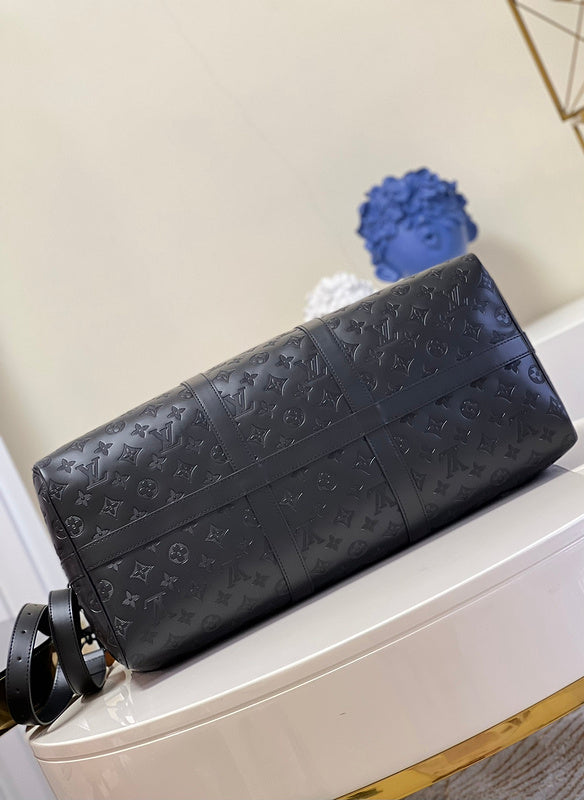 LOV - Luxurious Totes - 2222