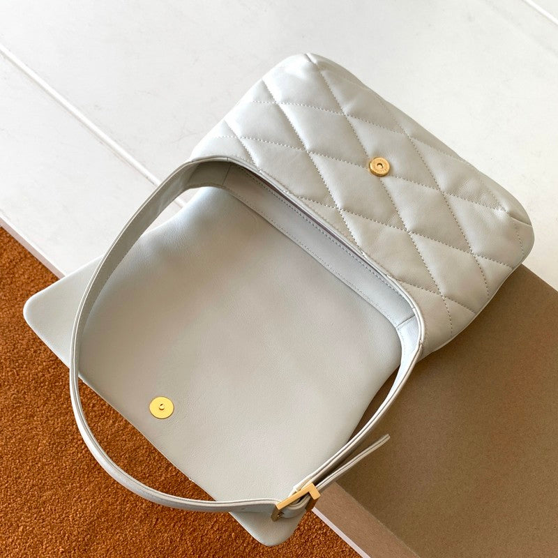 Luxurious Totes - Latest - 7999