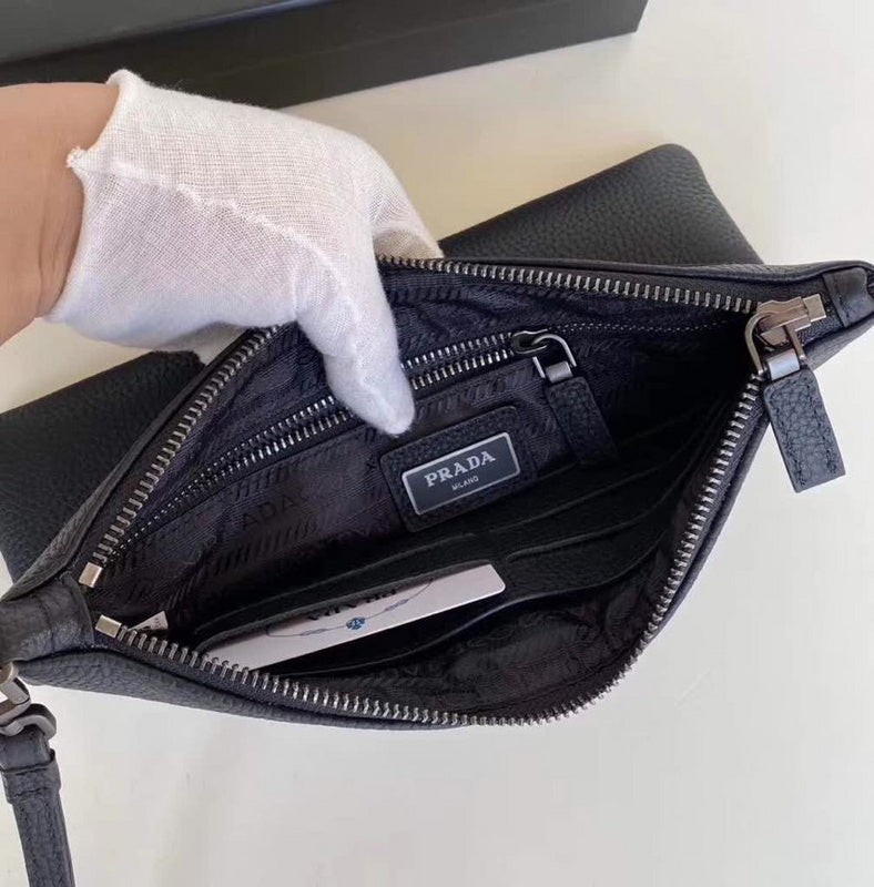 PDA - Luxurious Totes - 137