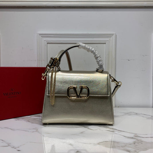 Luxurious Totes - Latest - 4499