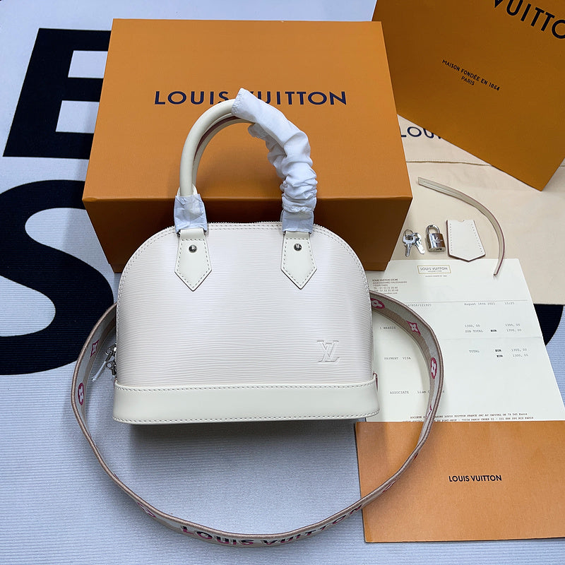 Lux-Totes - LOV Bags - 1371