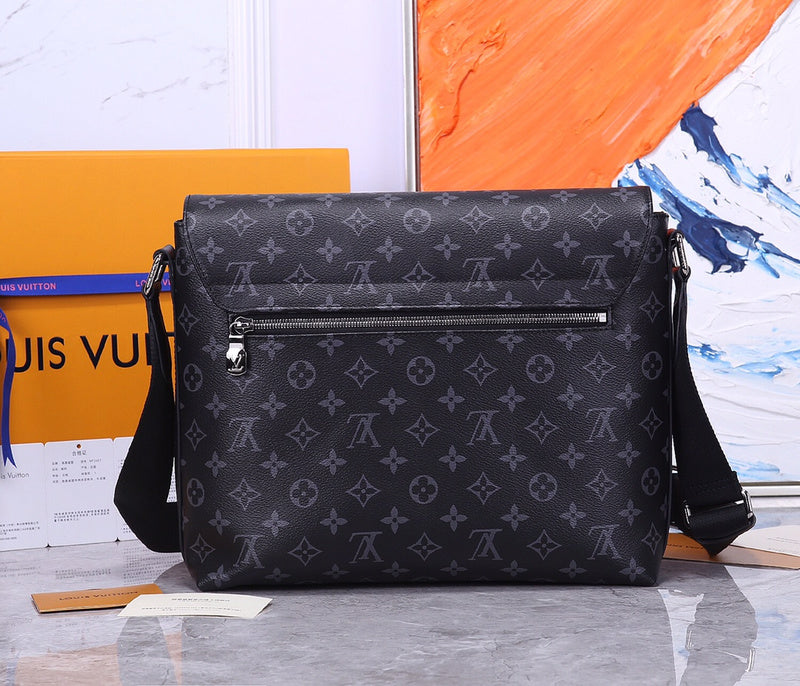 LOV - Luxurious Totes - 1971