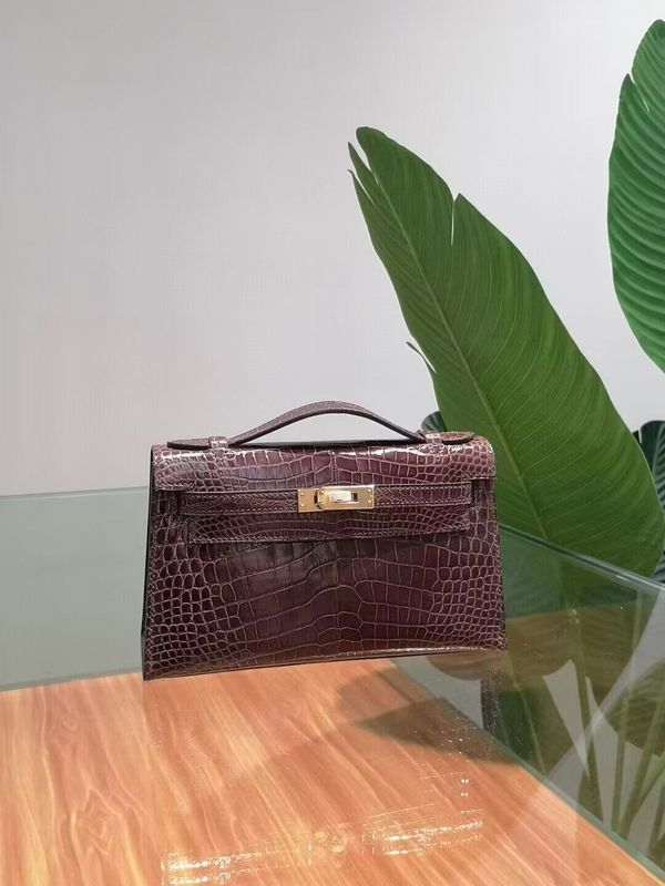 HMS - Luxurious Totes - 016