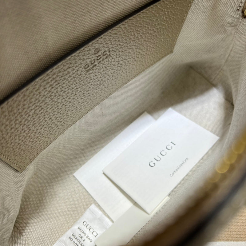 GUI - Luxurious Totes - 867