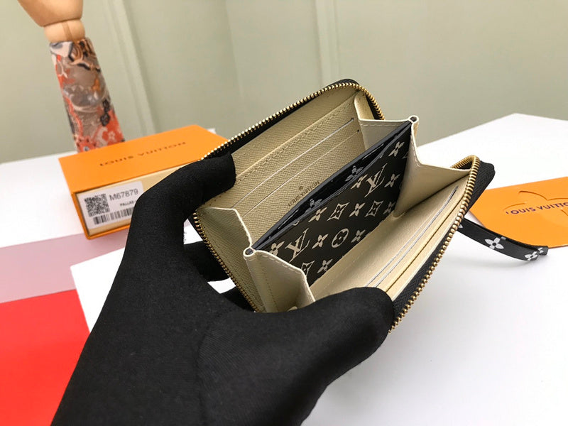 Luxurious Totes - Latest - 550
