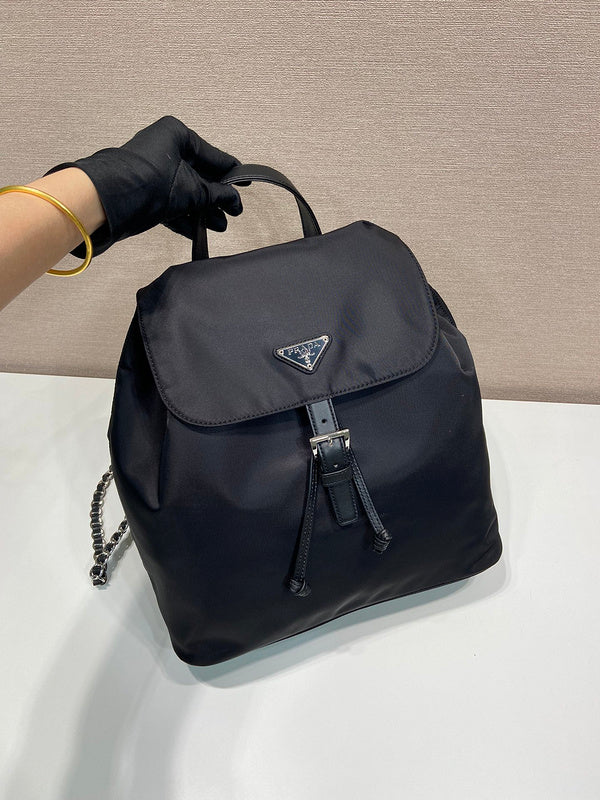 PDA - Luxurious Totes - 071