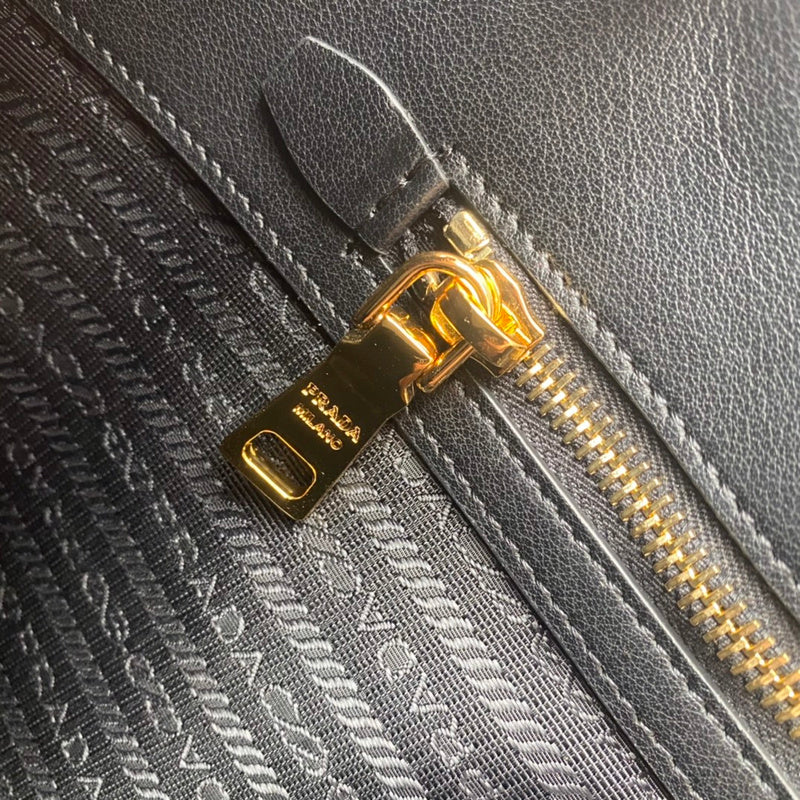 Luxurious Totes - Latest - 4571
