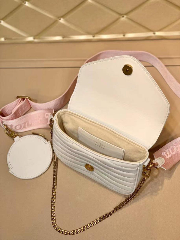 LOV - Luxurious Totes - 2538