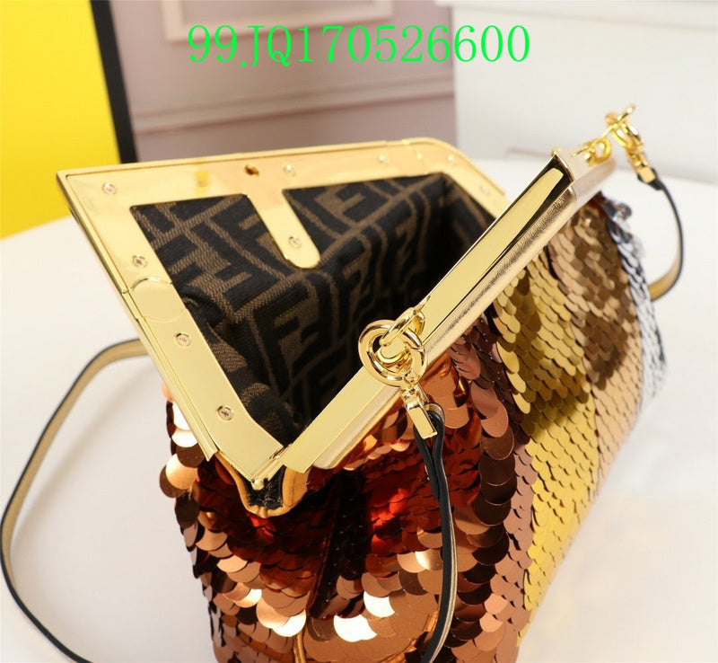 GC - Shoulder - 3196