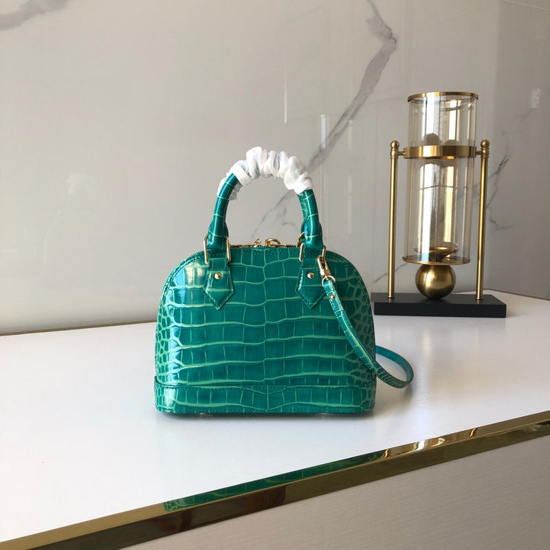 Luxurious Totes - Latest - 2319