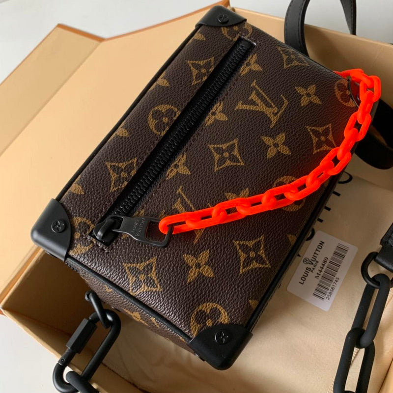 LOV - Luxurious Totes - 2739