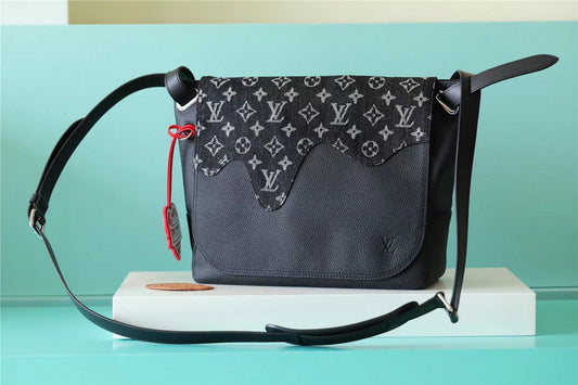 Lux-Totes - LOV Bags - 4149