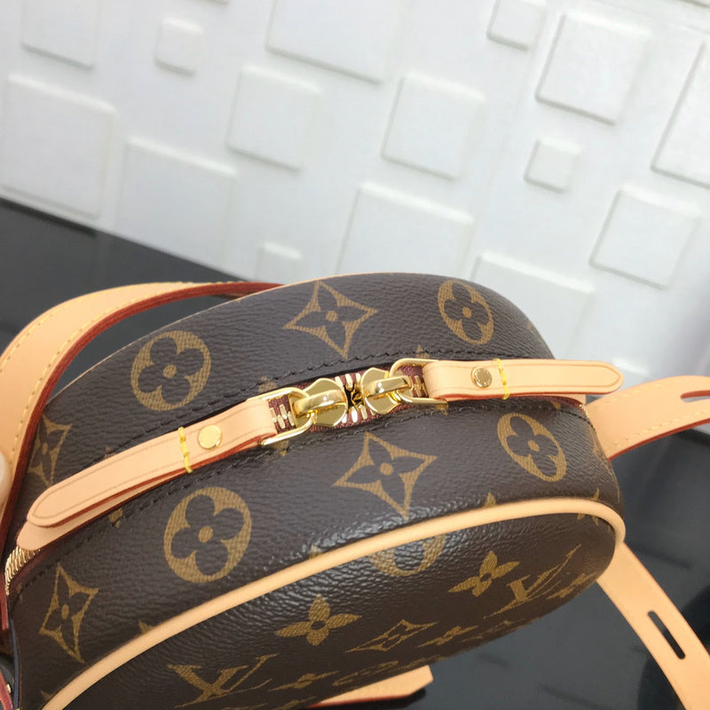 LOV - Luxurious Totes - 2340