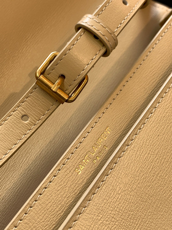 Luxurious Totes - Latest - 8613