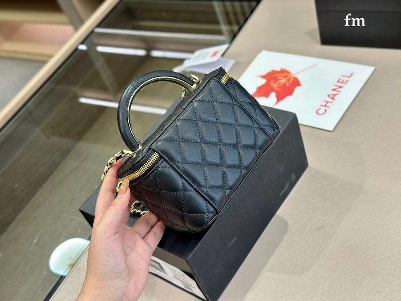 Luxurious Totes - CNL3 Bags - 138