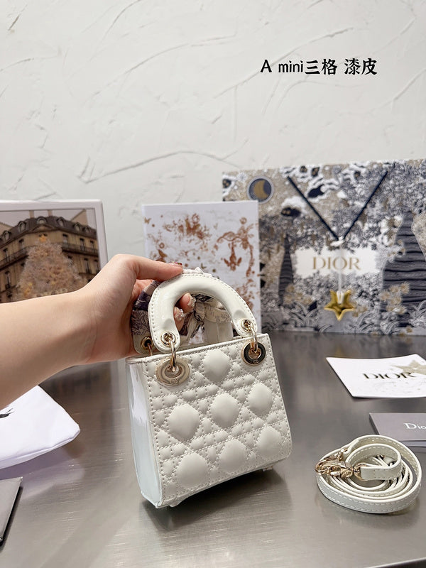 Luxurious Totes - DOR2 Bags - 024