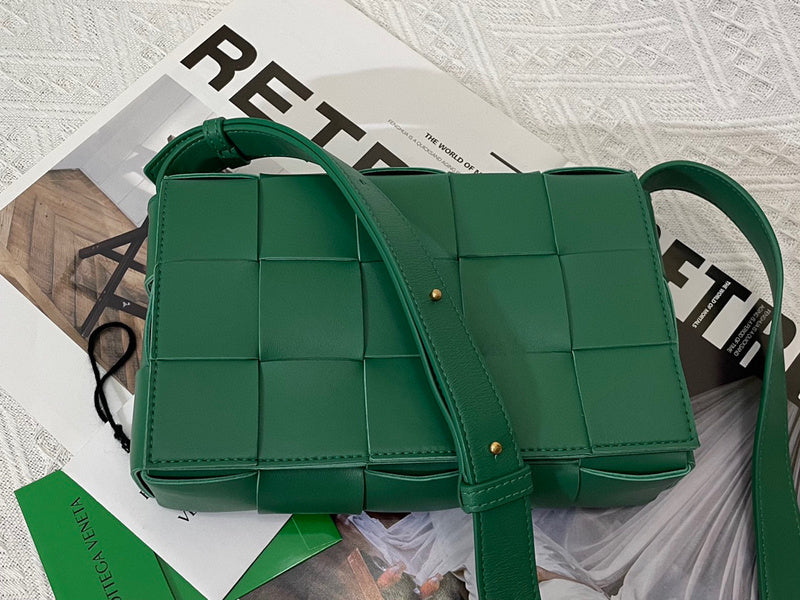 Luxurious-Totes - BV Bags - 2385