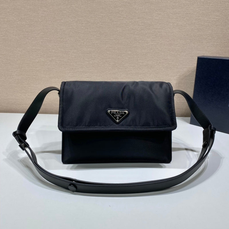 PDA - Luxurious Totes - 223